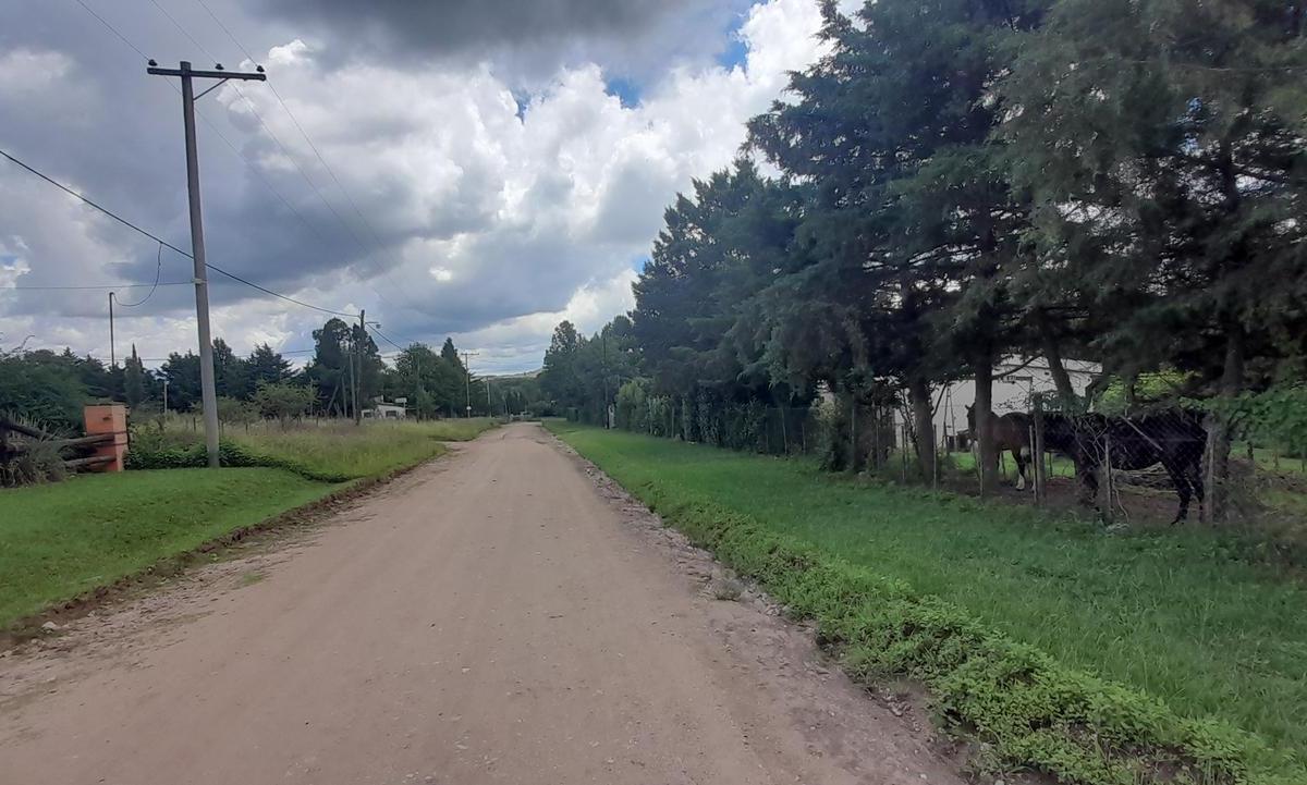 Potrero de Garay a 500 m del Lago, Plano, Escritura, Facilidades! 3