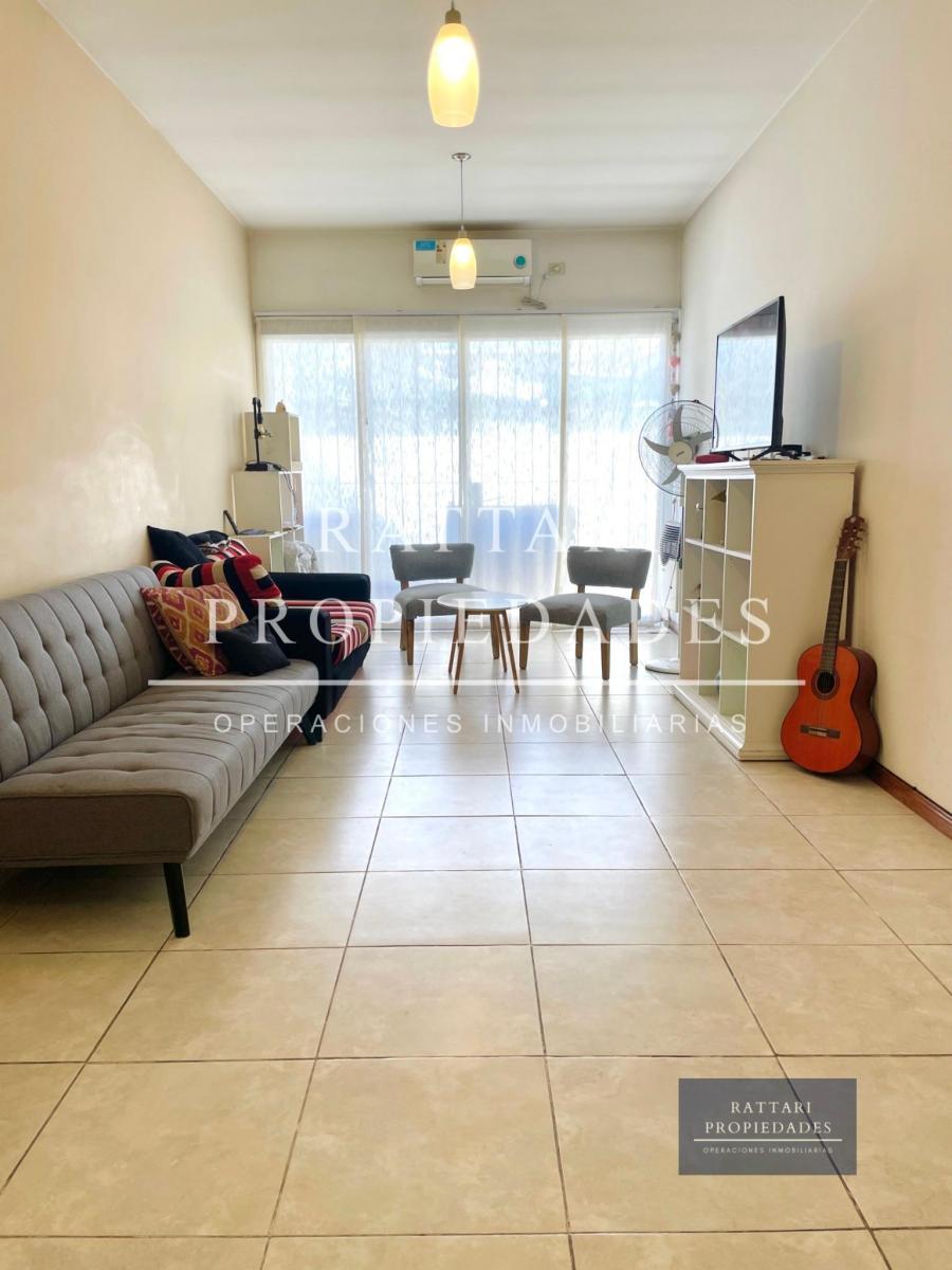 Venta Casa 5 Ambientes con Parque y Piscina en Haedo. Excelente Propiedad 4