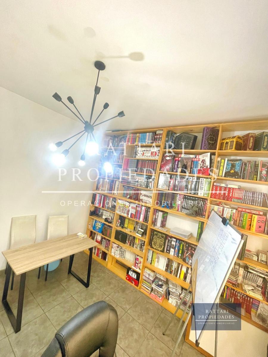 Venta Casa 5 Ambientes con Parque y Piscina en Haedo. Excelente Propiedad 4