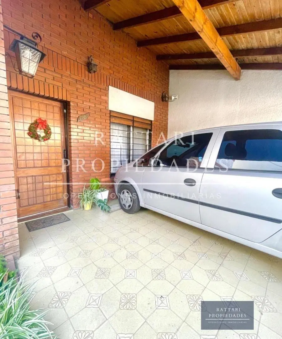 Venta Casa en Lote Propio 5 Ambientes El Palomar Toma Propiedad en Parte de Pago 5