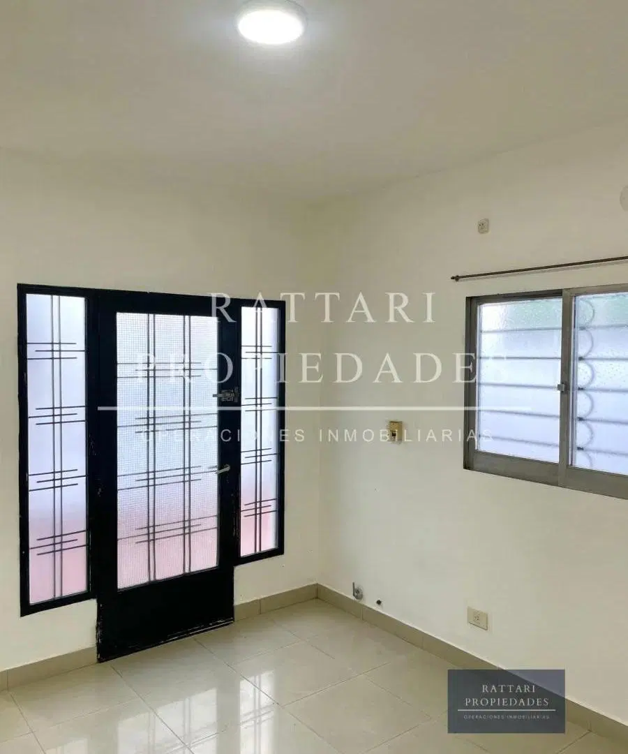 Venta Ph 2 Ambientes con Patio - Ramos Mejia 3