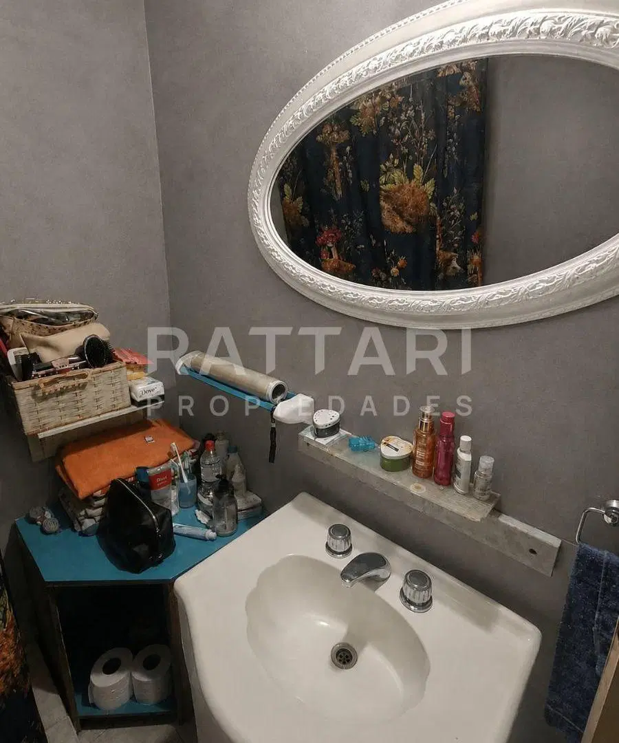 Venta Departamento 4 Ambientes con Cochera a mts. del Showcase Cinemas de Haedo. 4