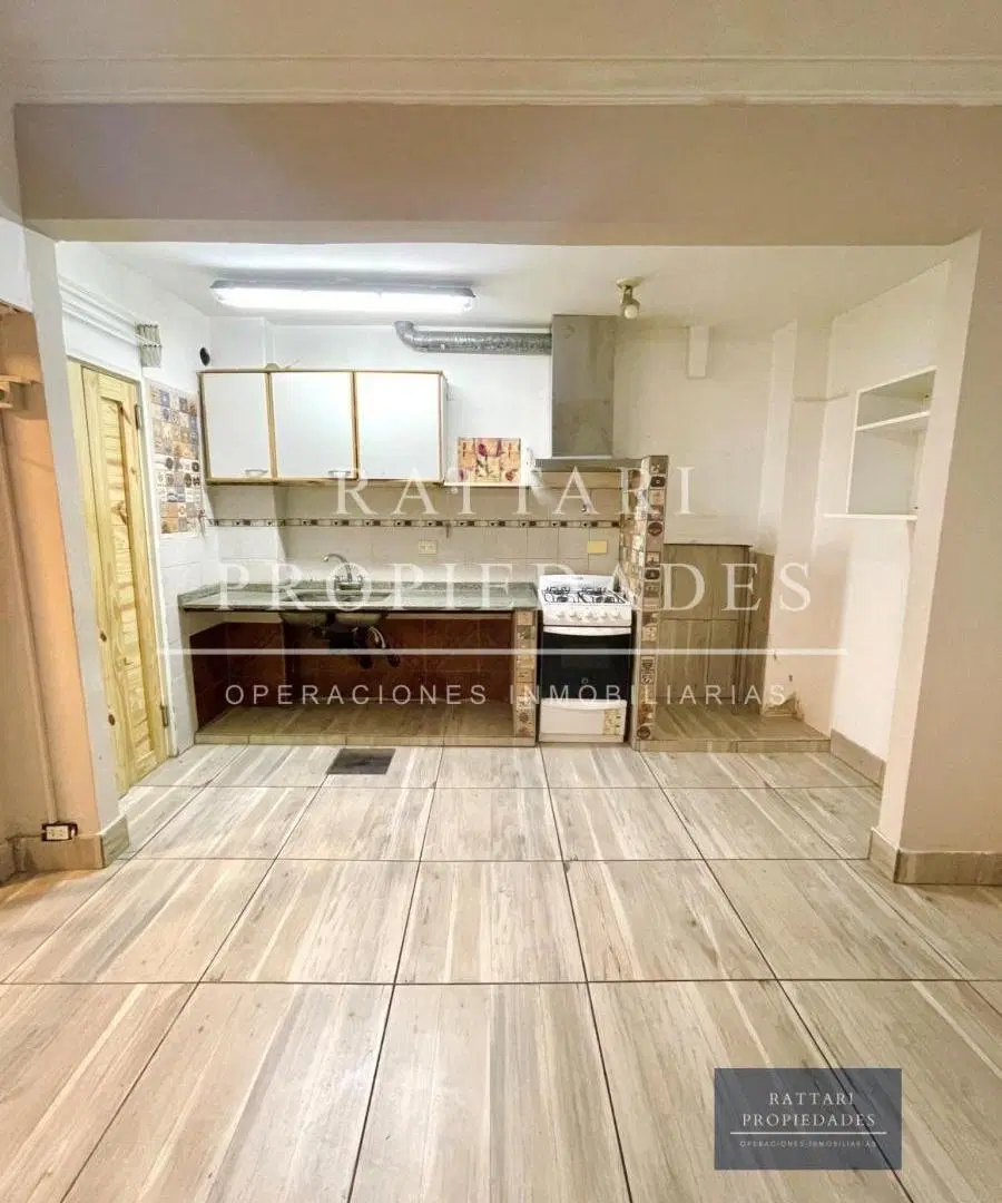 Venta Departamento 3 Ambientes en Planta Baja Ramos Mejía Centro Oportunidad 4