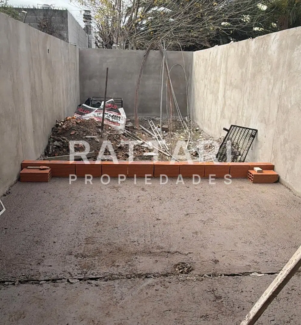 Venta Departamento a Estrenar 2 Ambientes y Medio con Balcon. Lomas del Mirador 5