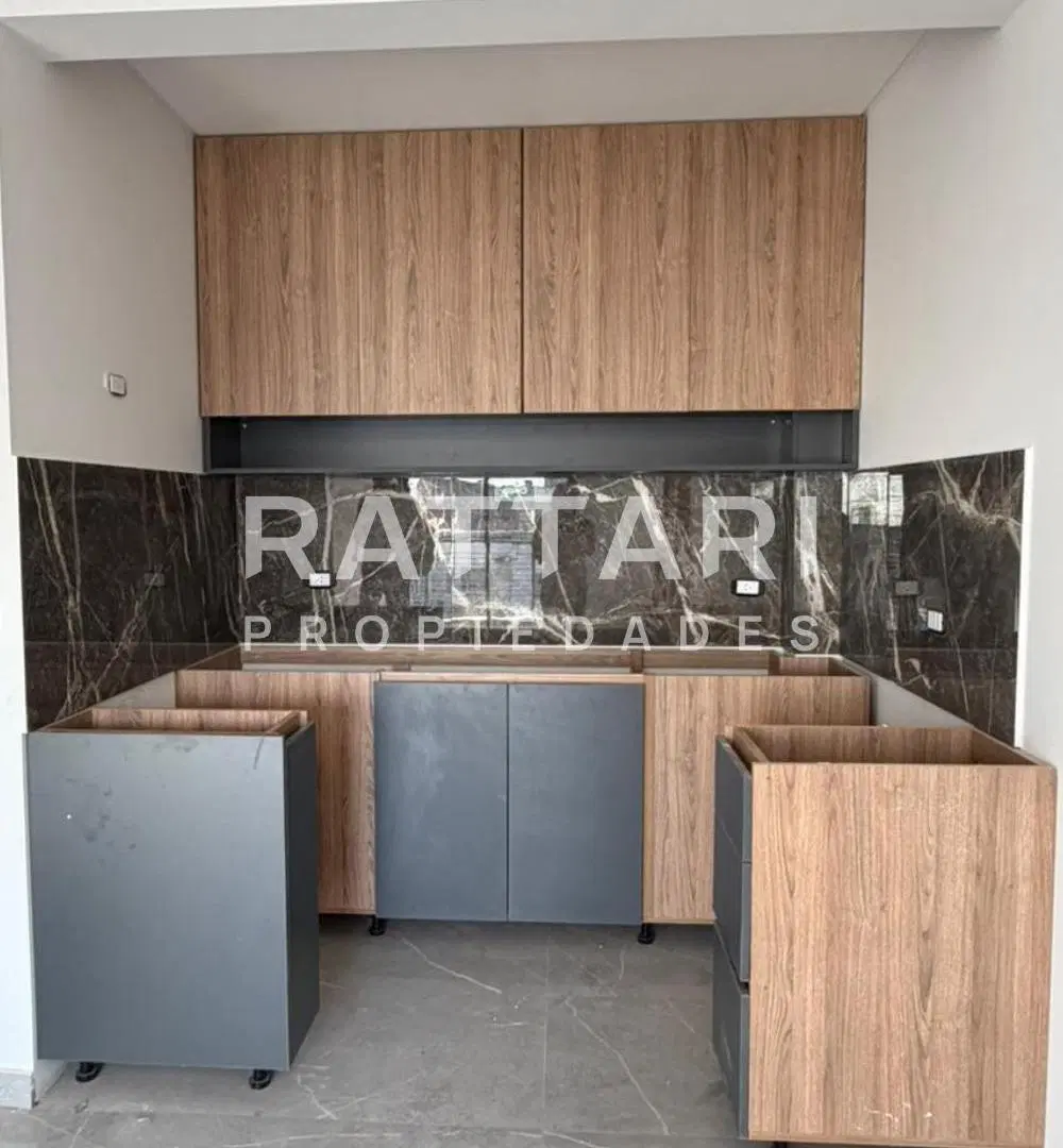 Venta Departamento 2 Ambientes con Balcón. San Justo. 1
