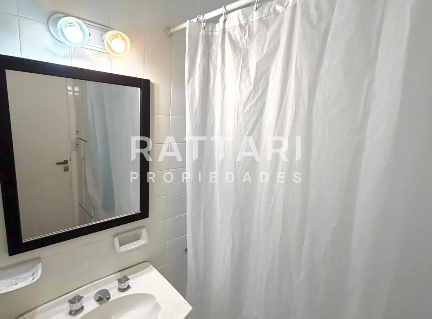 Venta Departamento 3 Ambientes con balcón en San Justo Centro. Oportunidad 2