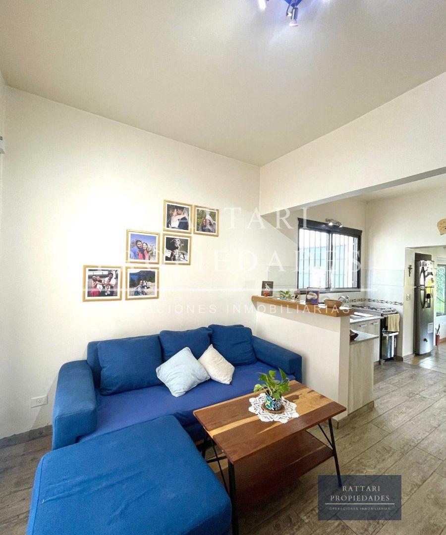 Foto de Venta de Casa en Lote Propio de 4 Ambientes con Parque y Cochera San Justo, imagen 1