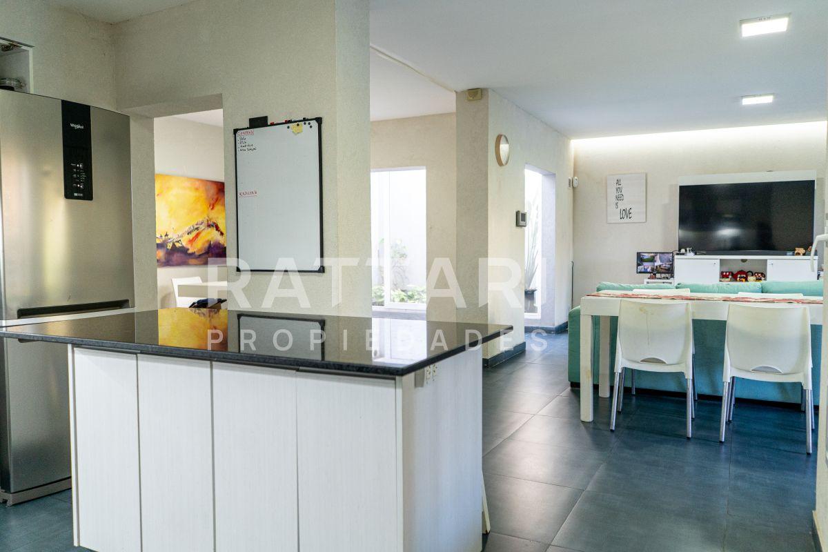 Foto de Venta Casa en Lote Propio 3 Ambientes con Piscina. Ramos Mejía, imagen 4