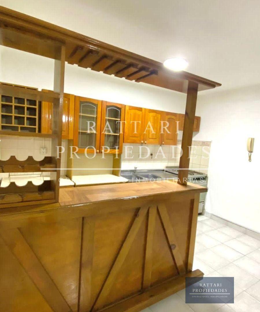 Foto de Alquiler - Dúplex 3 Ambientes, Excelente Ubicación - Ramos Mejía Centro, imagen 3