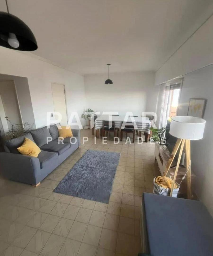 Foto de Venta Departamento 4 Ambientes con Balcón y Cochera Cubierta - San, imagen 1