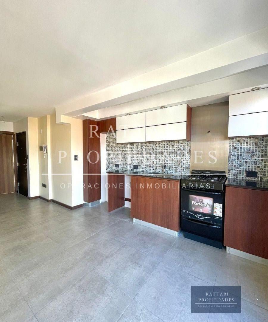 Foto de Alquiler - Departamento Dos Ambientes con Cochera Doble, imagen 4