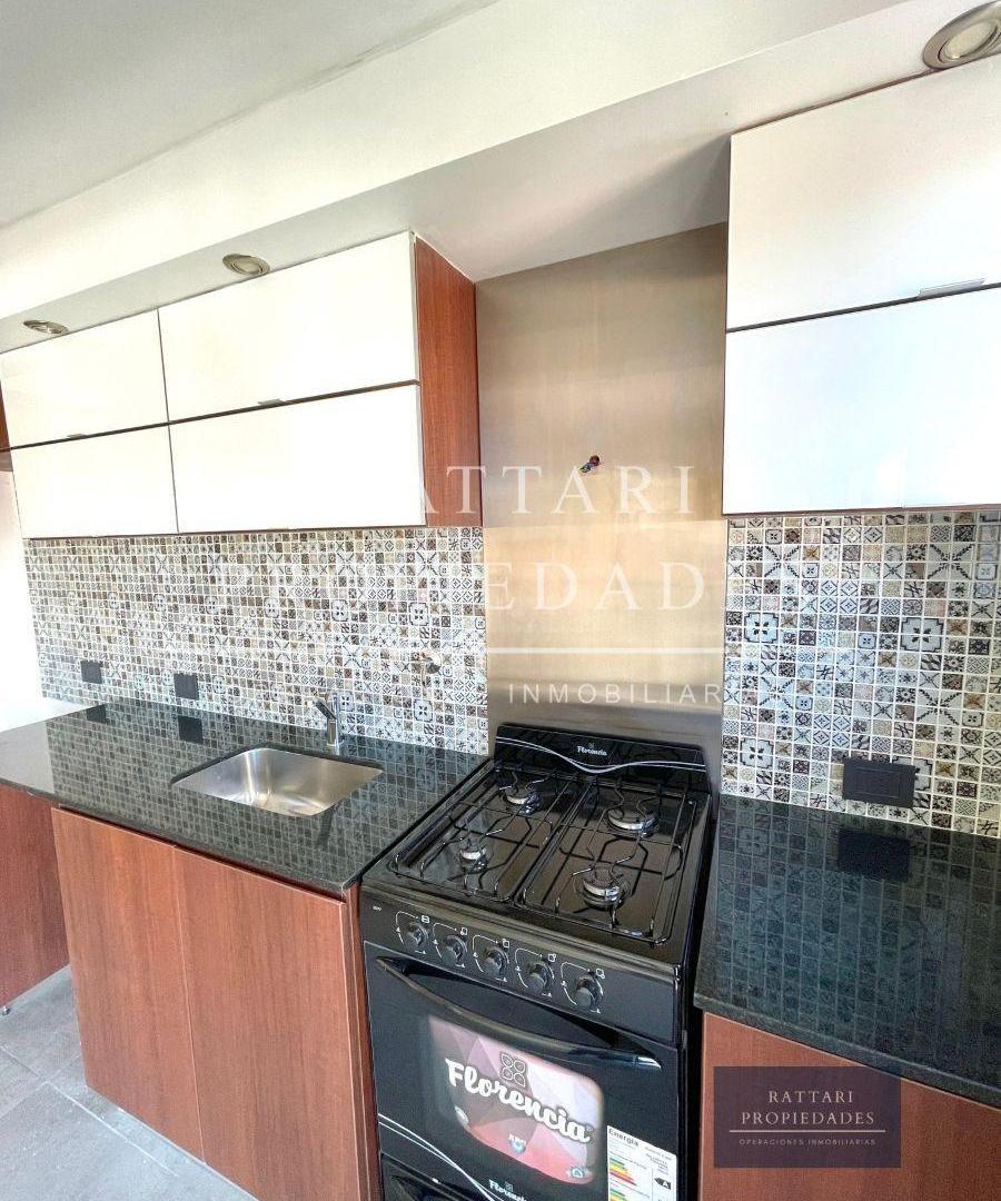 Foto de Alquiler - Departamento Dos Ambientes con Cochera Doble, imagen 2