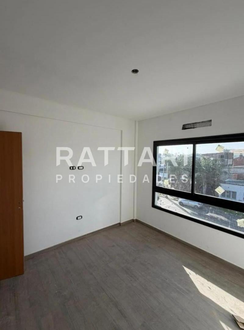 Foto de Venta Departamento 2 Ambientes con Balcon-San Justo Centro, imagen 3
