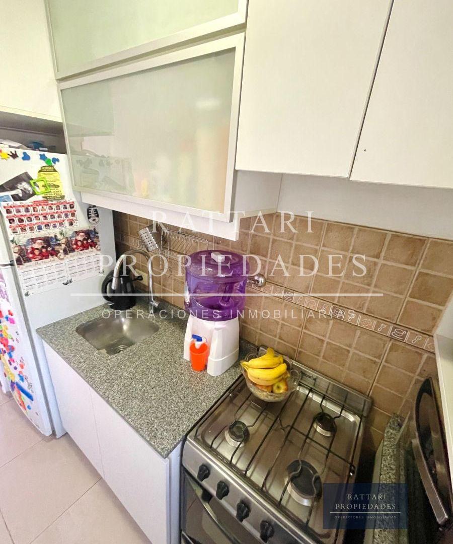 Foto de Venta Dúplex 2 Ambientes y Medio con Cochera y Patio - Ramos Mejía, imagen 5