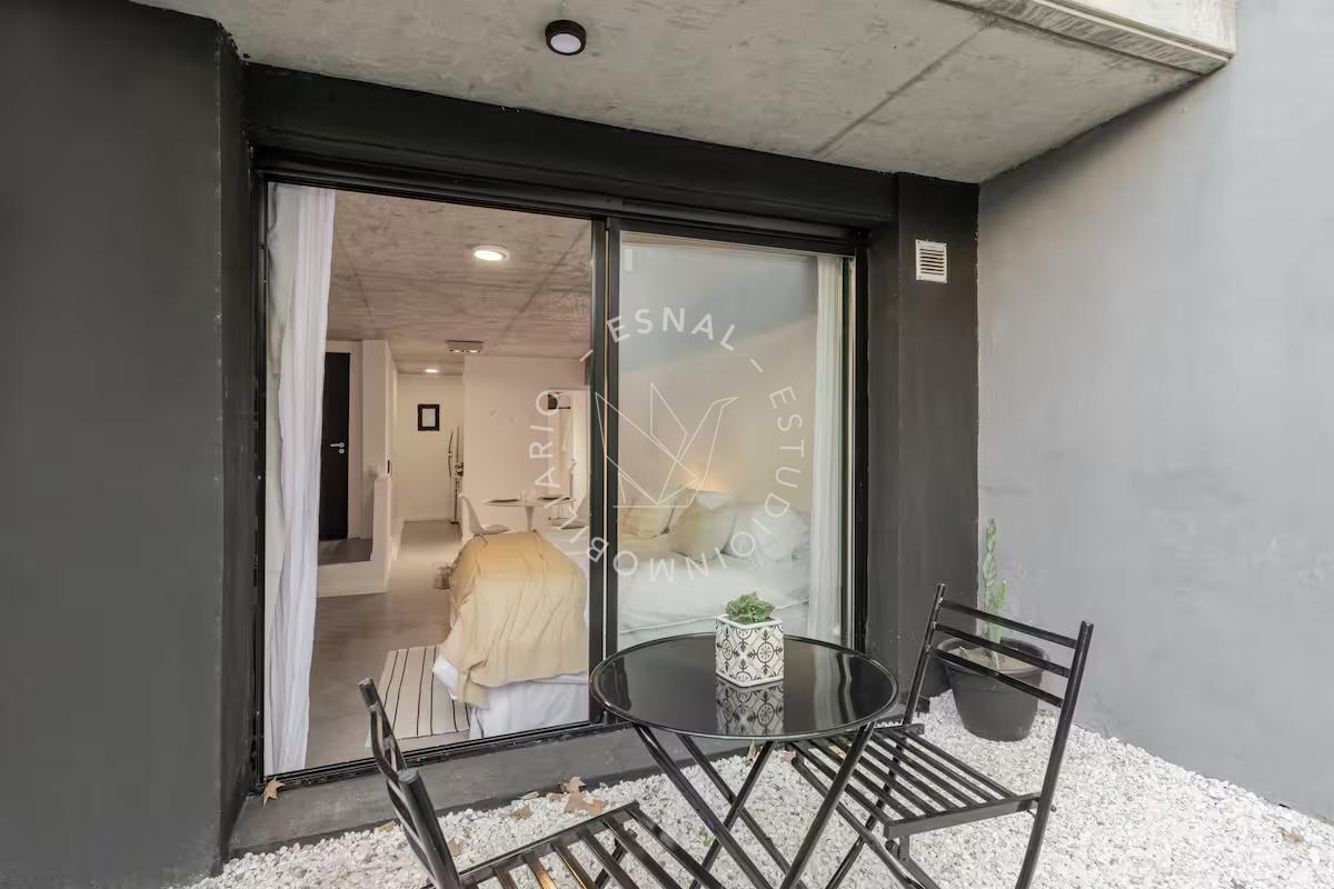 Foto de LOFT APTO PROFESIONAL, PB CON AMPLIO PATIO, imagen 2