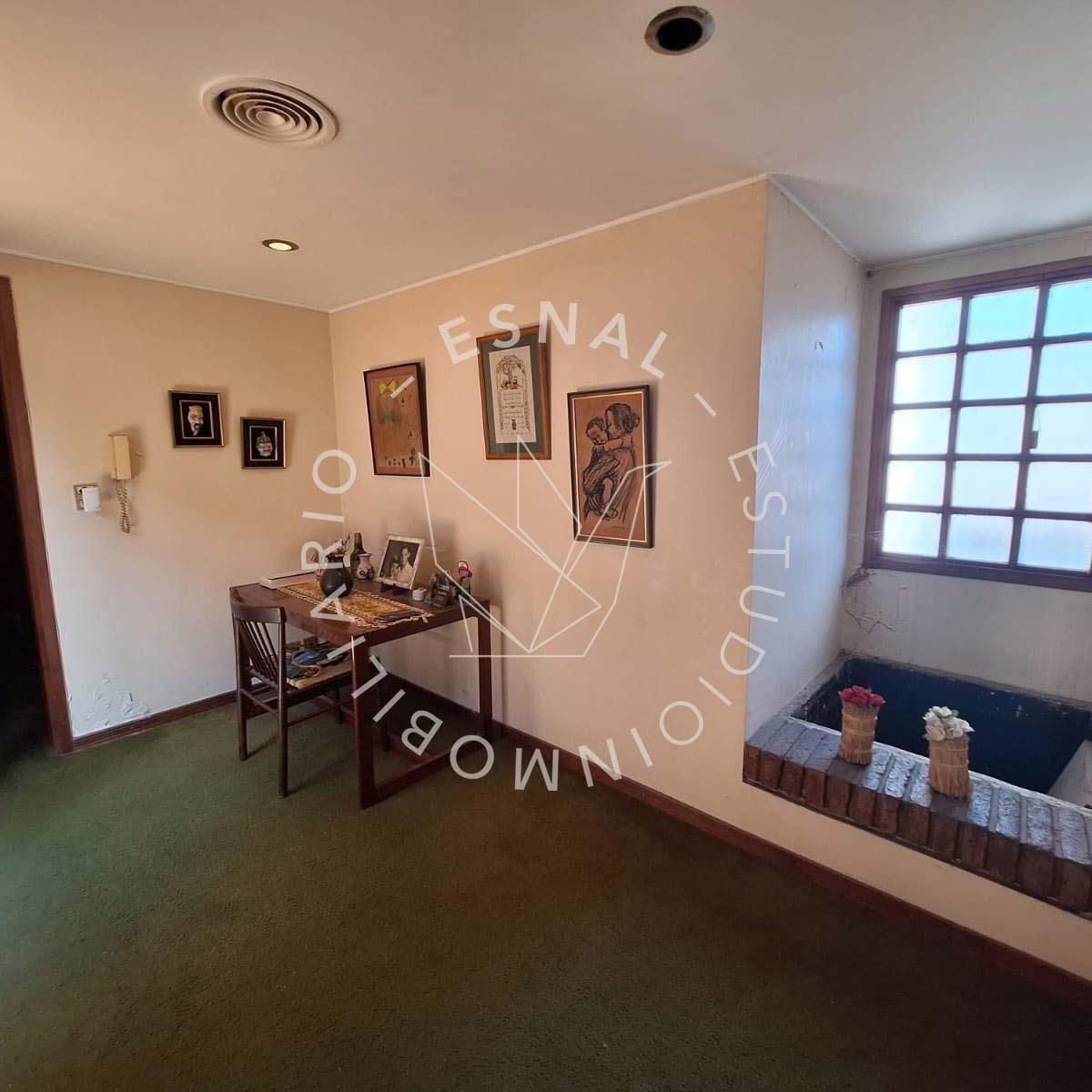 Venta Casa 4 Dorm. + Cochera - Lourdes 4