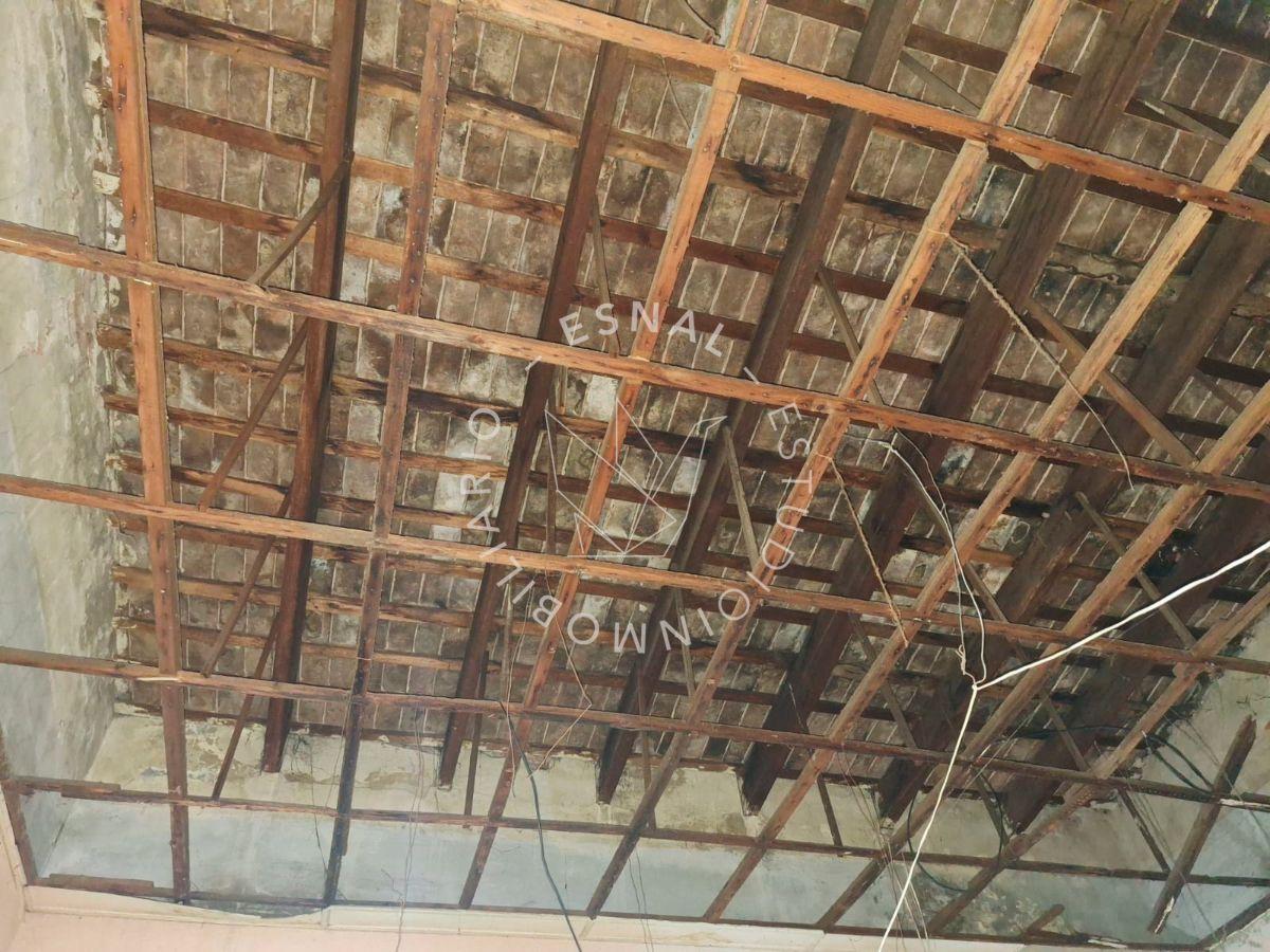Venta casa con local Comercial