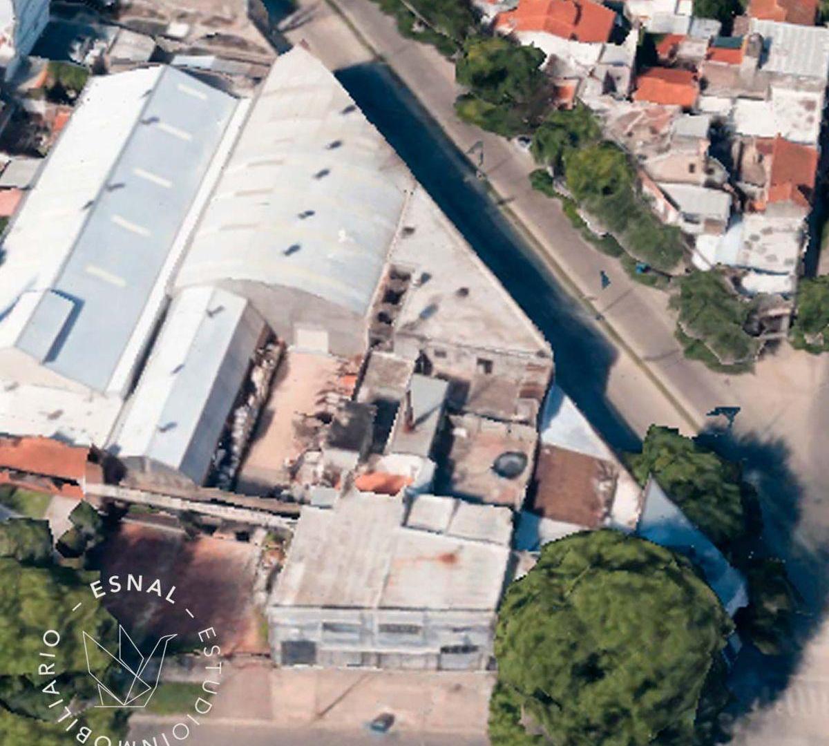 Foto de GRAN DEPOSITO SOBRE 2 AVENIDAS ZONA PORTAL ROSARIO, imagen 1