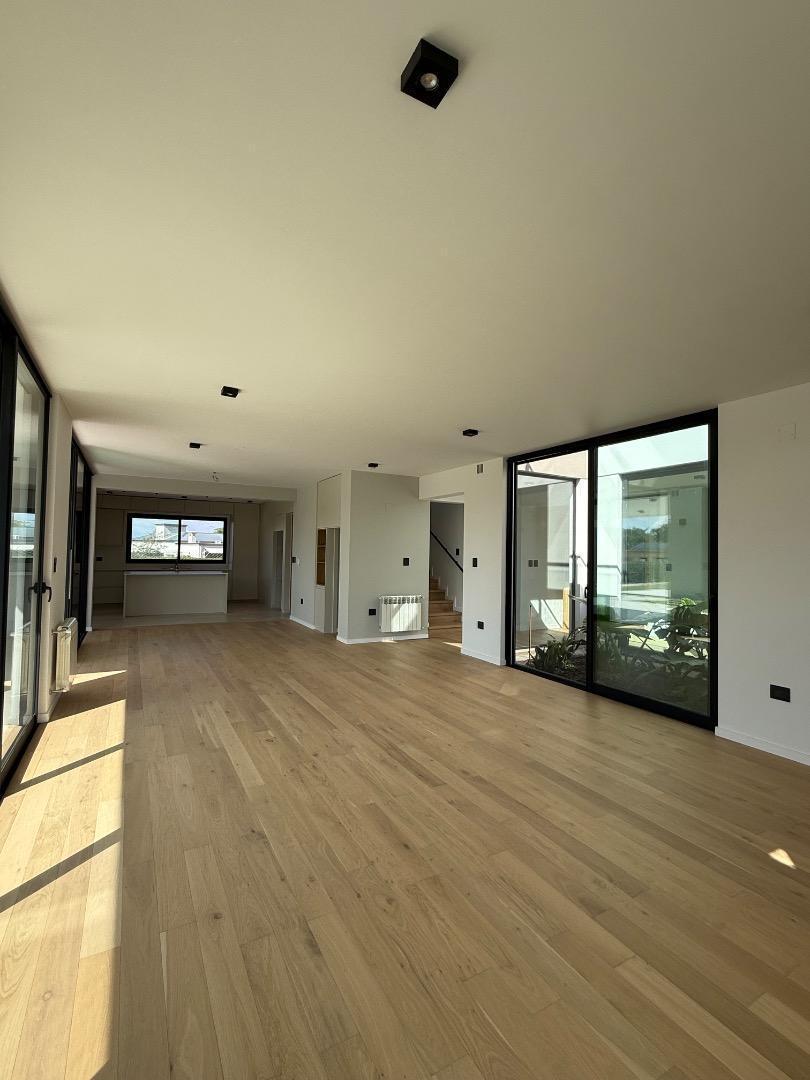 Foto de Cálida, luminosa y exclusiva casa a estrenar, imagen 3