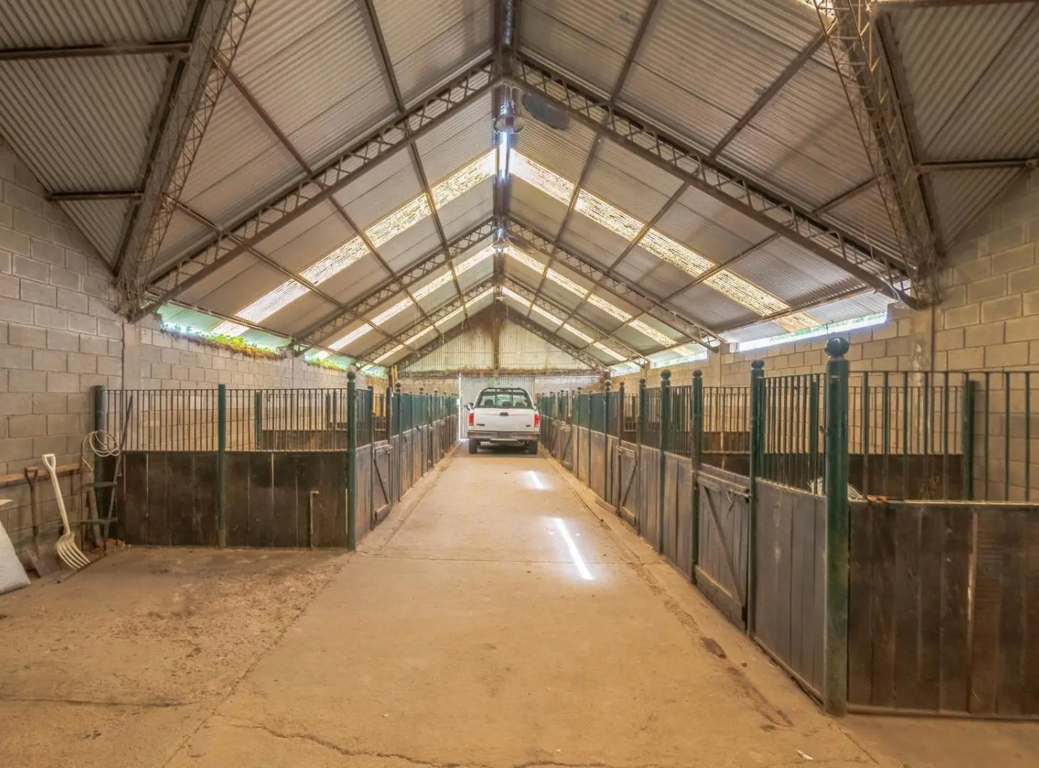 VENDE CAMPO de 24 hectareas con cancha de POLO PILAR Ruta 34 5