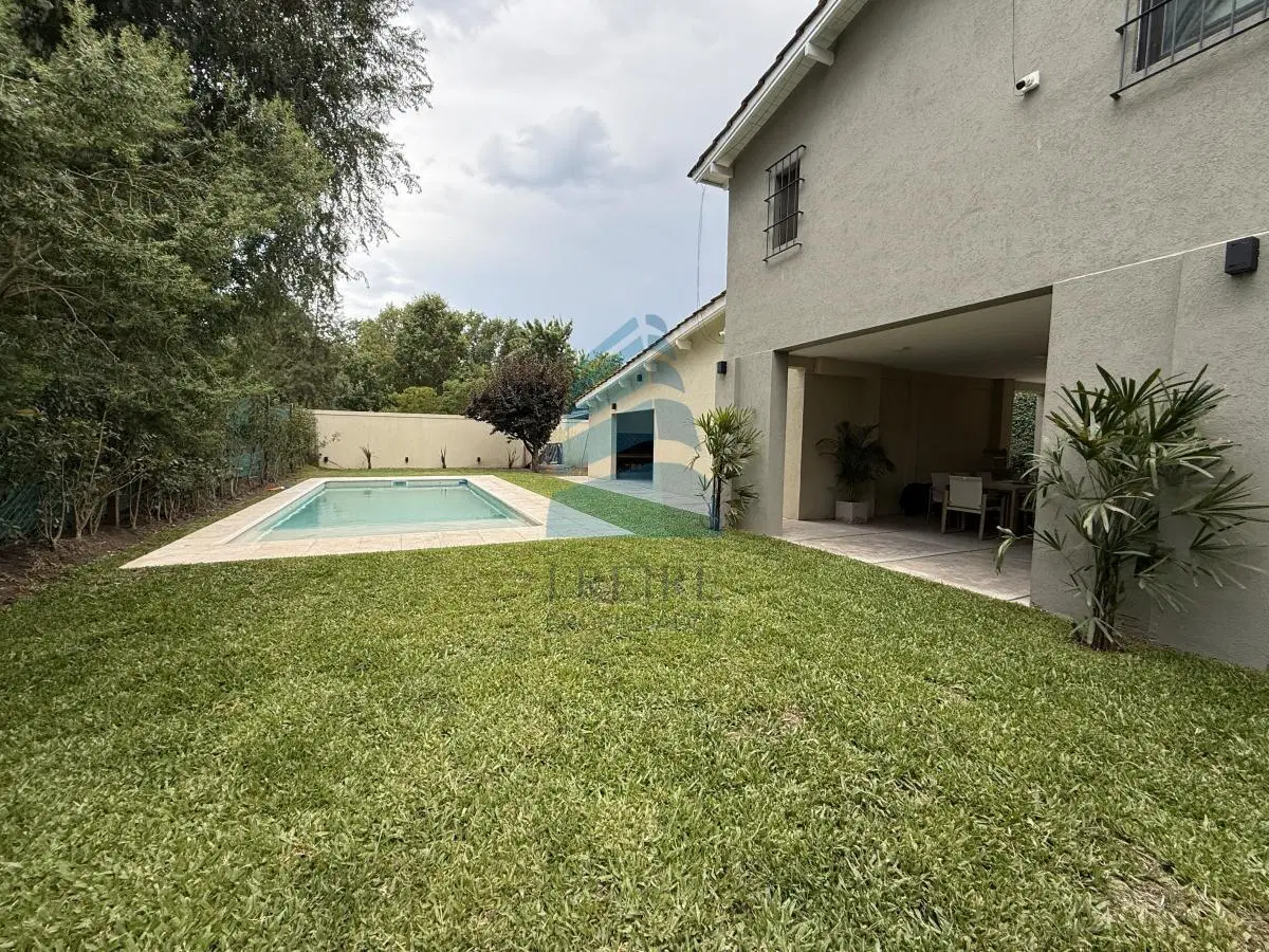 VENTA Casa con Pileta, Quincho y Departamento - Los Mirasoles, Pilar - km50 3
