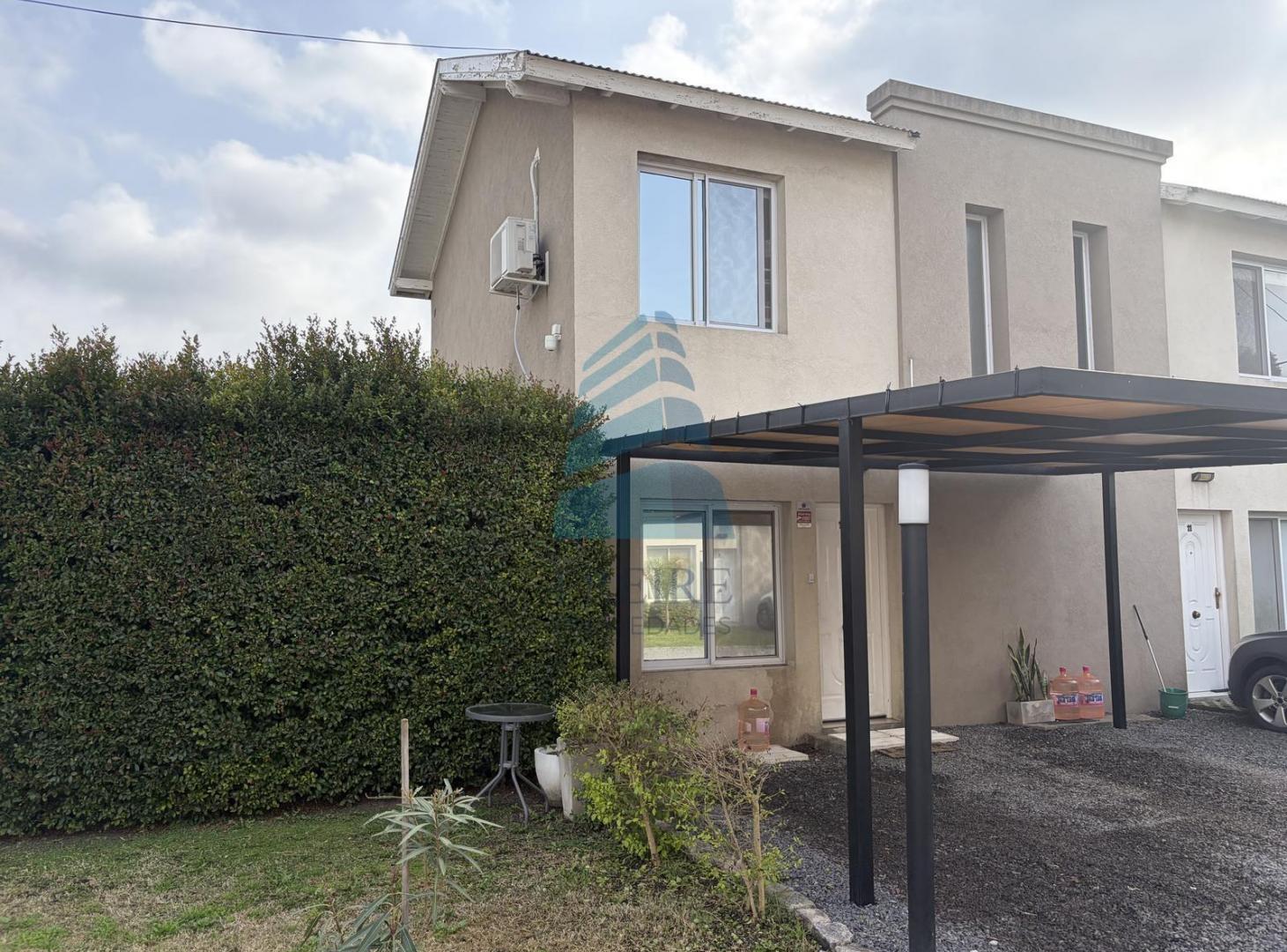 Foto de VENTA CASA DUPLEX en La Fernanda 3 ambientes con jardin, imagen 4