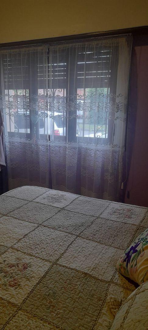 Casa de Tres Ambientes en Lote Propio 2
