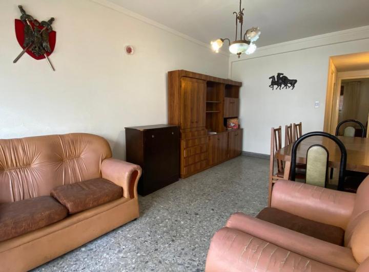 Departamento en Plaza Colon 5