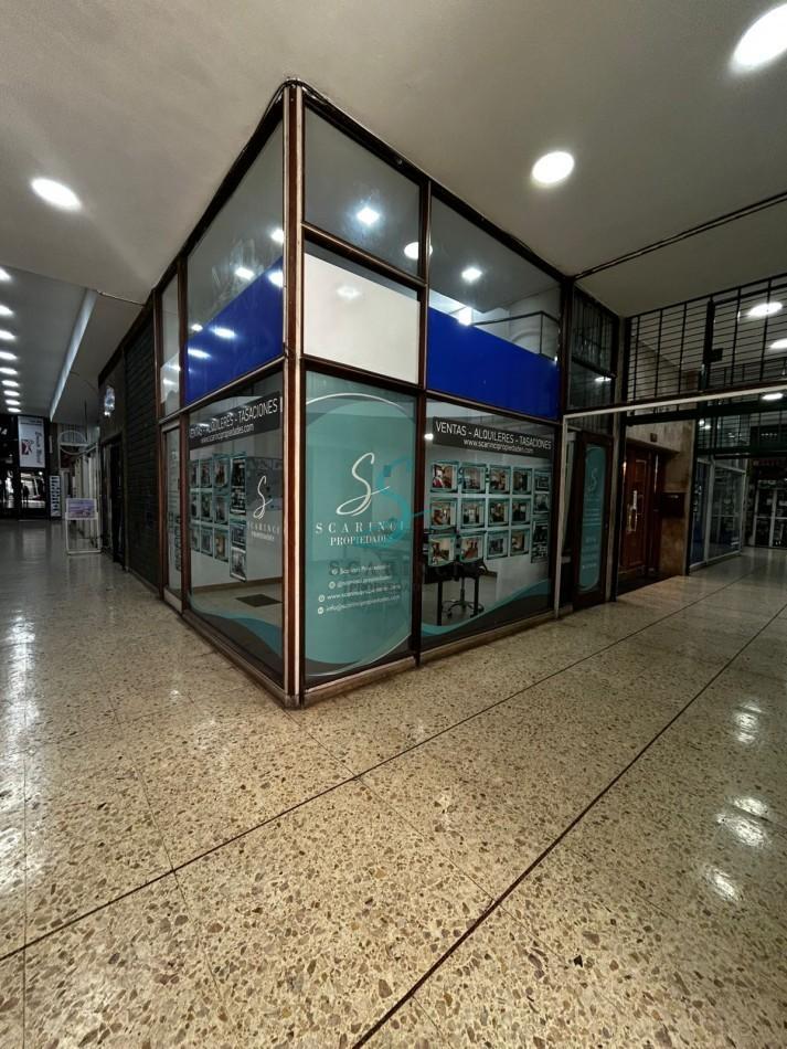 Foto de Local en Alquiler en galeria, Sobre Av Colon., imagen 1