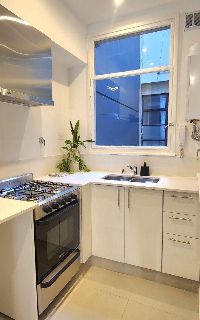 Foto de 3 ambientes reciclado a nuevo | Estilo Frances | 3 Balcones | Palermo, imagen 3