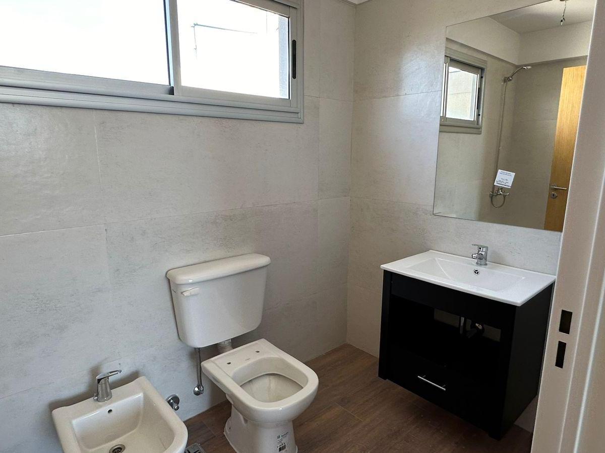 Venta Departamento en Duplex 3 Ambientes - Parque Chacabuco 2