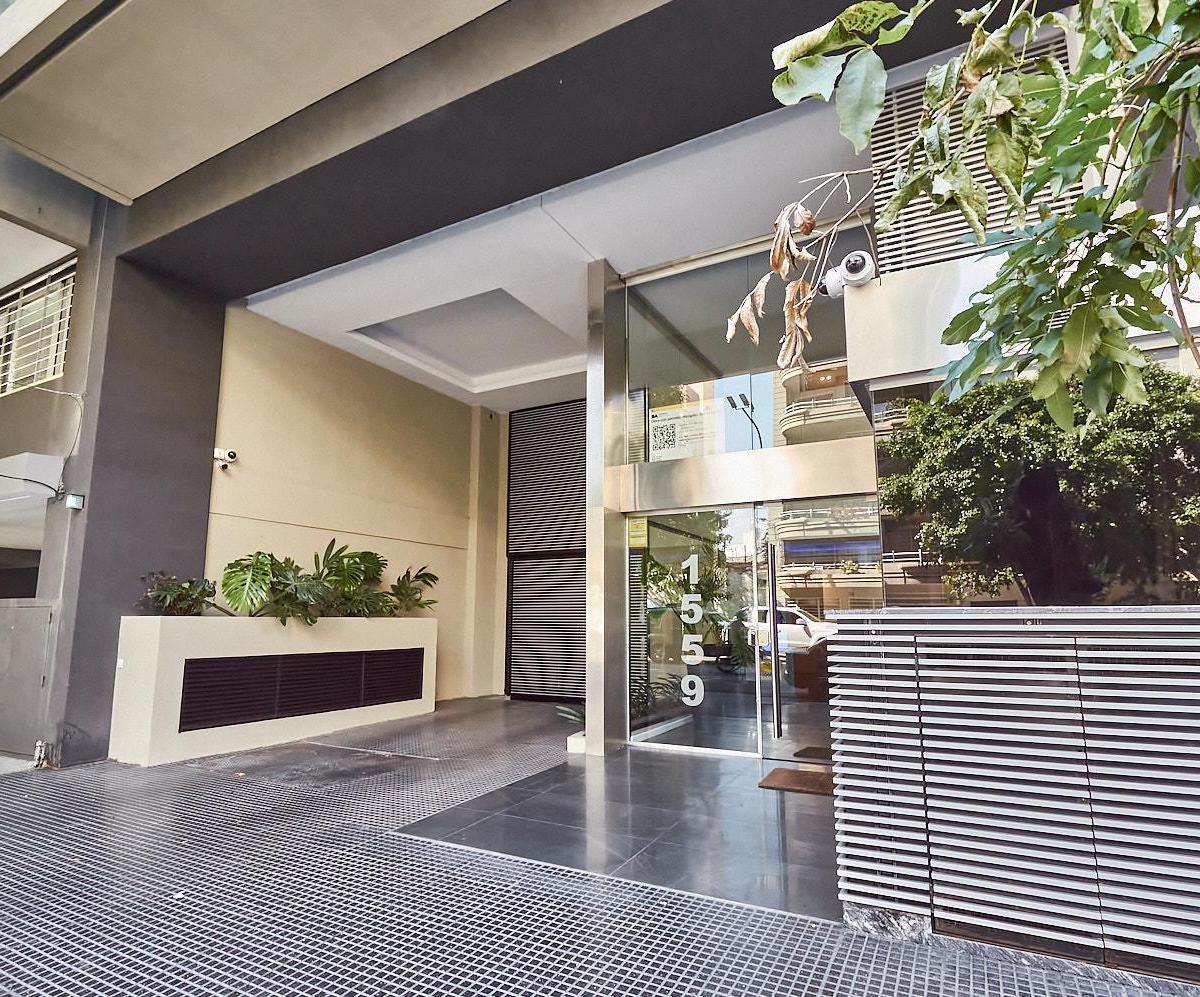 Venta Departamento 5 Ambientes 4 Habitaciones en Suite a Estrenar con Cochera - Caballito 2
