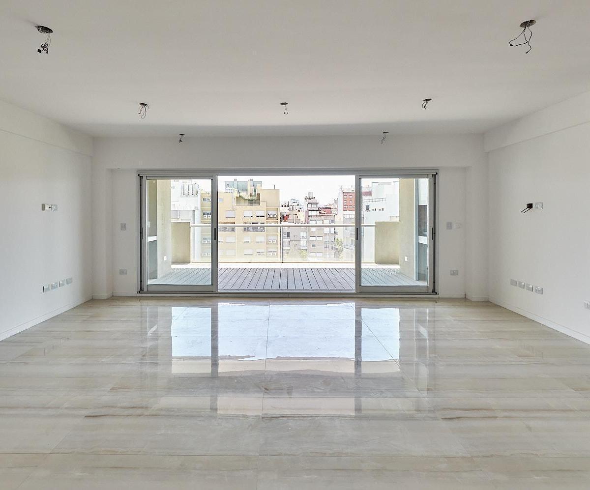 Venta Departamento 5 Ambientes 4 Habitaciones en Suite a Estrenar con Cochera - Caballito 1