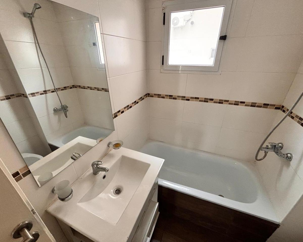 Foto de Oportunidad!! Departamento 2 Ambientes apto crédito - Flores Sur, imagen 2