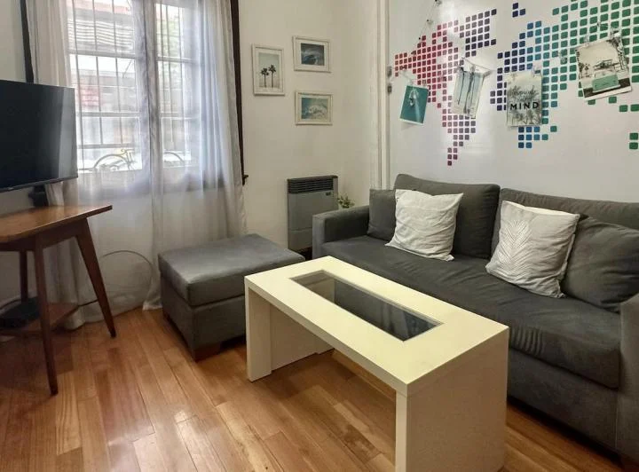 CASA 4 AMBIENTES AMOBLADO. ALQUILER SIN EXPENSAS. CABALLITO. TERRAZA, QUINCHO 3