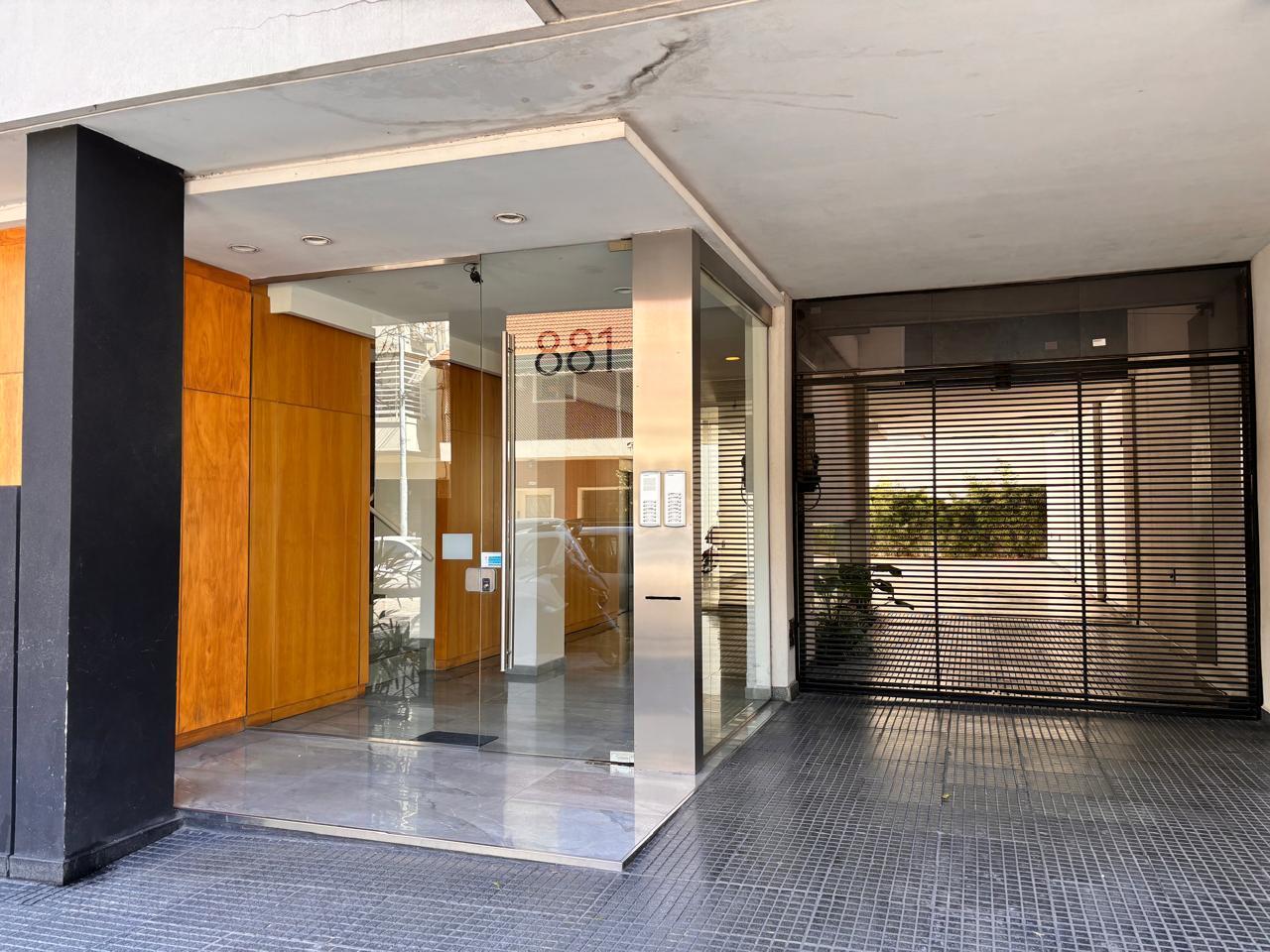 Foto de Venta Departamento 2 ambientes habitación en suite y toilette - en San, imagen 2