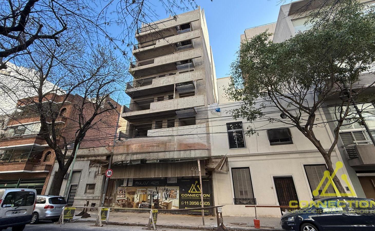 Venta Departamento 3 ambientes al frente - Riglos al 400 - Caballito