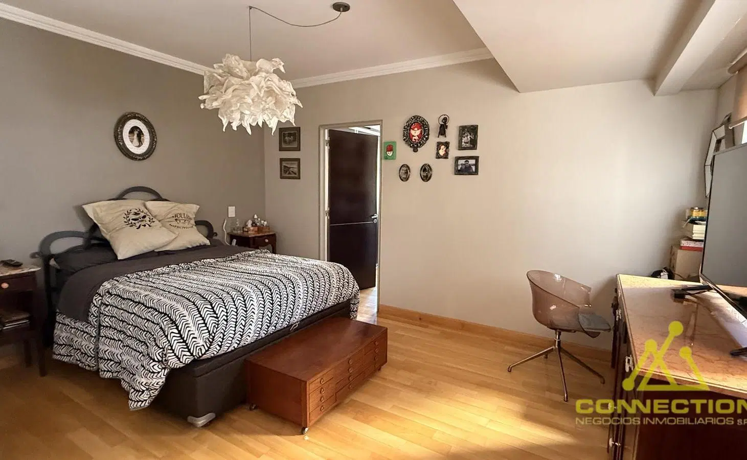 Venta Piso Departamento 4 Ambientes Caballito Sur con Cochera y Baulera 5