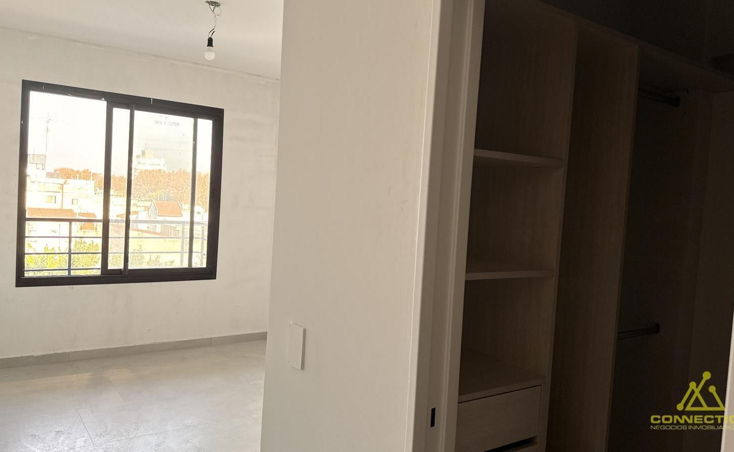Venta Departamento 3 ambientes al contrafrente con vista abierta - Lugano