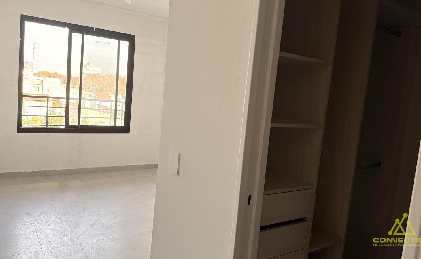 Venta Departamento 3 ambientes al contrafrente con vista abierta - Lugano
