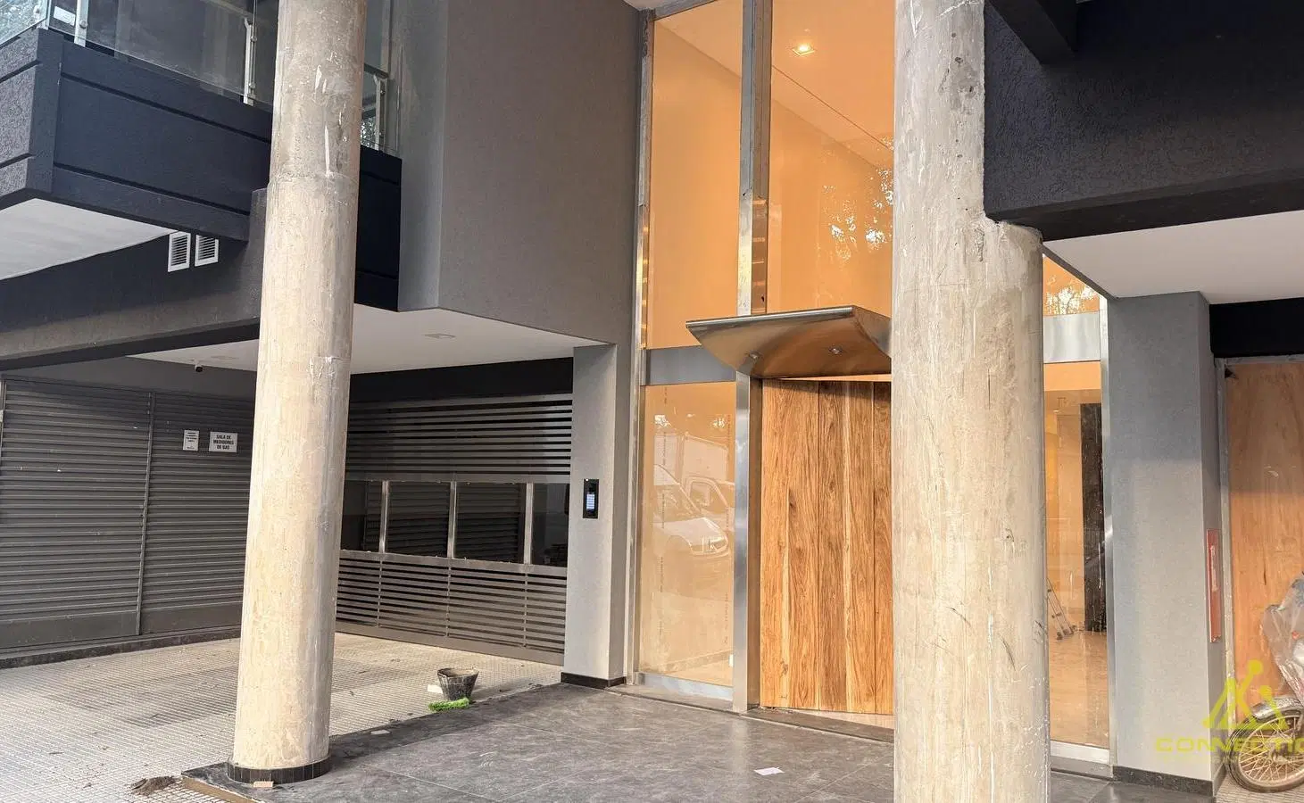 Venta Departamento 3 ambientes al contrafrente con vista abierta - Lugano 3
