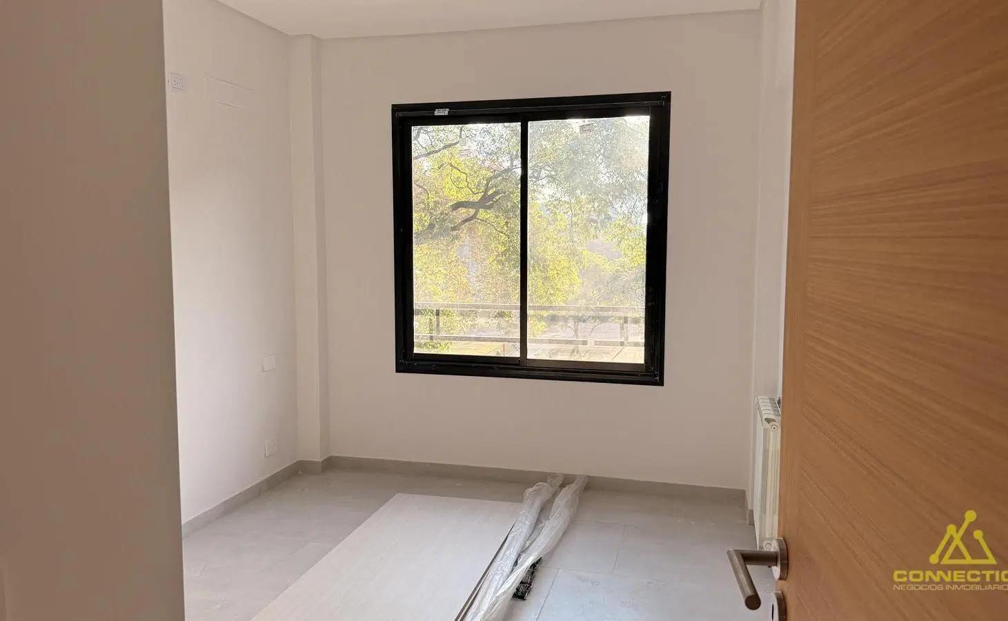Venta Departamento 3 ambientes frente a Plaza - Lugano 4