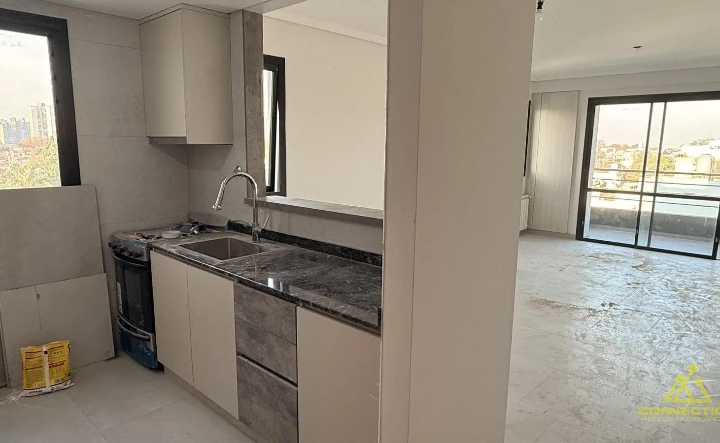 Venta Departamento 3 ambientes frente a Plaza - Lugano 5