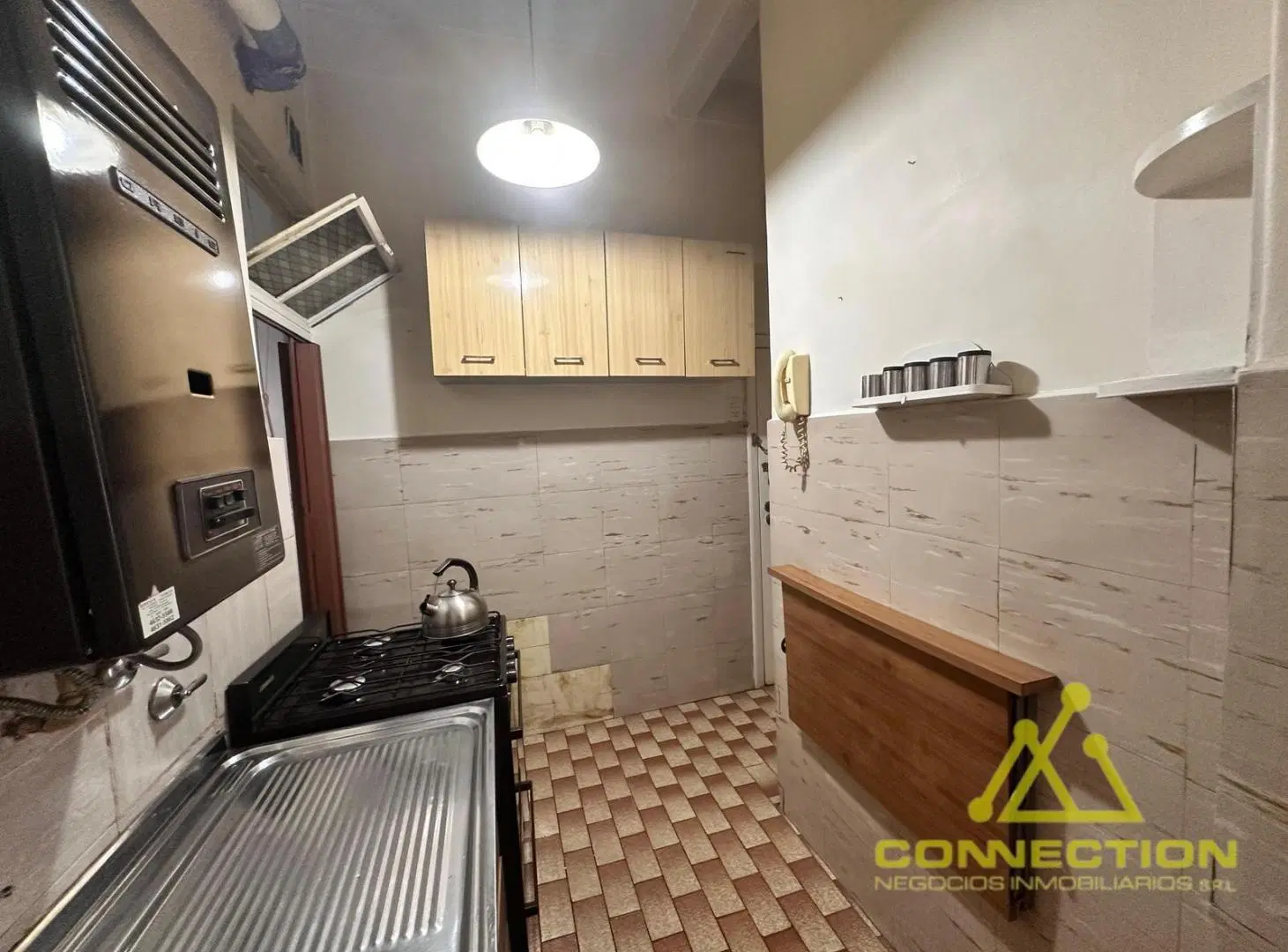 VENTA. DEPARTAMENTO 3 AMBIENTES CON DEPENDENCIA. ONCE.  BALCÓN CORRIDO 3