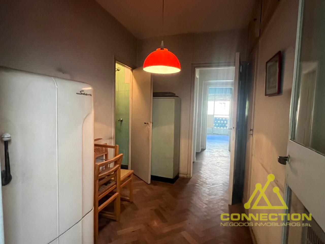Foto de DEPARTAMENTO 4 AMBIENTES DEPENDENCIA AL FRENTE CON BALCÓN – CABALLITO, imagen 4