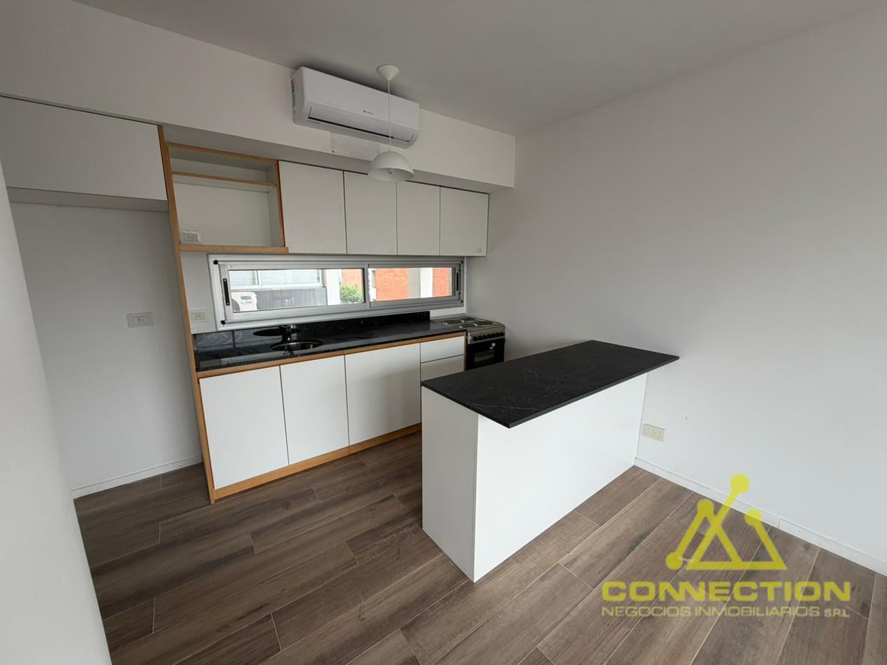 Venta Departamento 2 ambientes habitación en suite y toilette - en San Jose de Calasanz