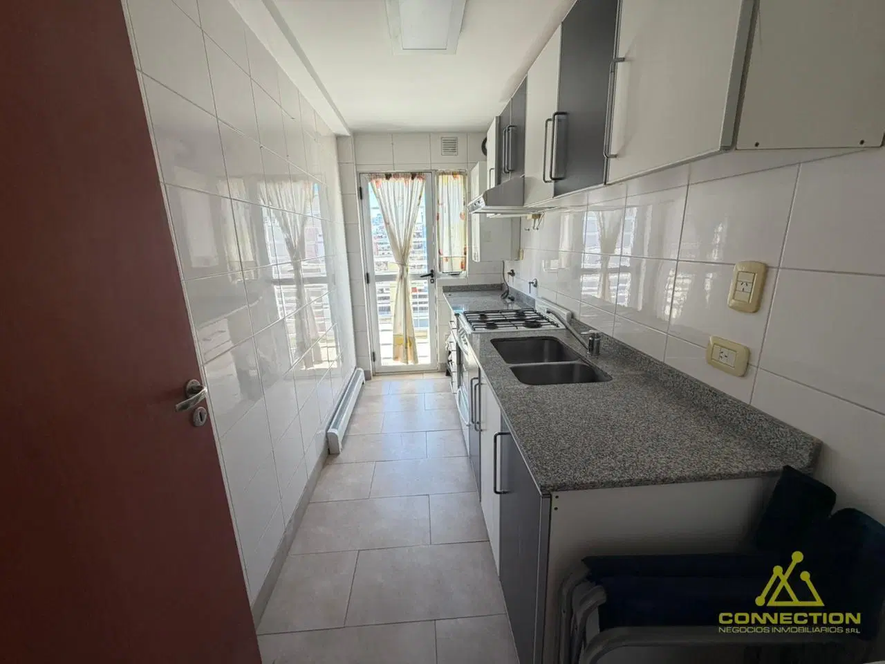 DEPARTAMENTO SEMIPISO 3 AMBIENTES EN ALQUILER CON BALCÓN TERRAZA – CABALLITO 2