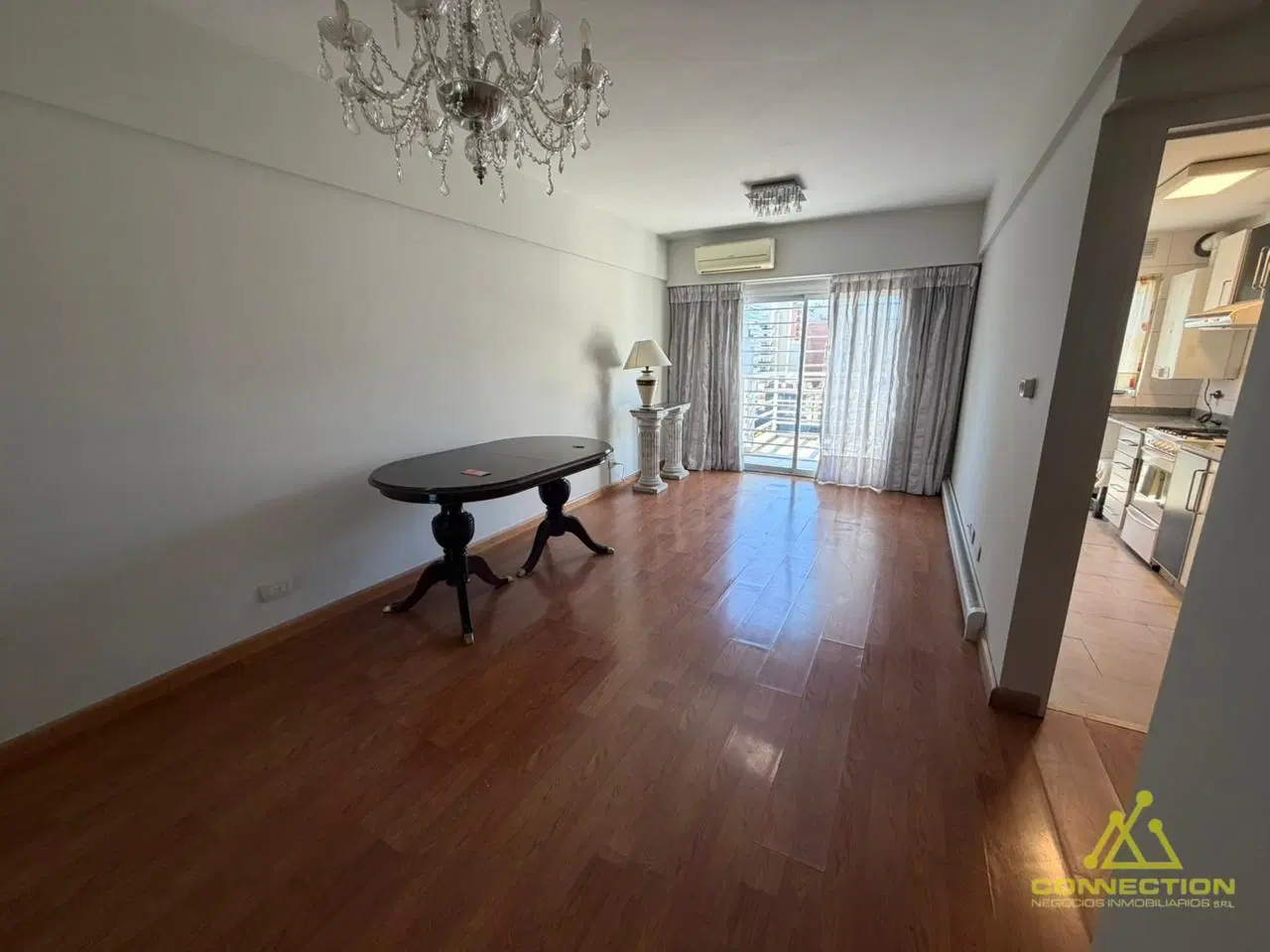 DEPARTAMENTO SEMIPISO 3 AMBIENTES EN ALQUILER CON BALCÓN TERRAZA – CABALLITO 8
