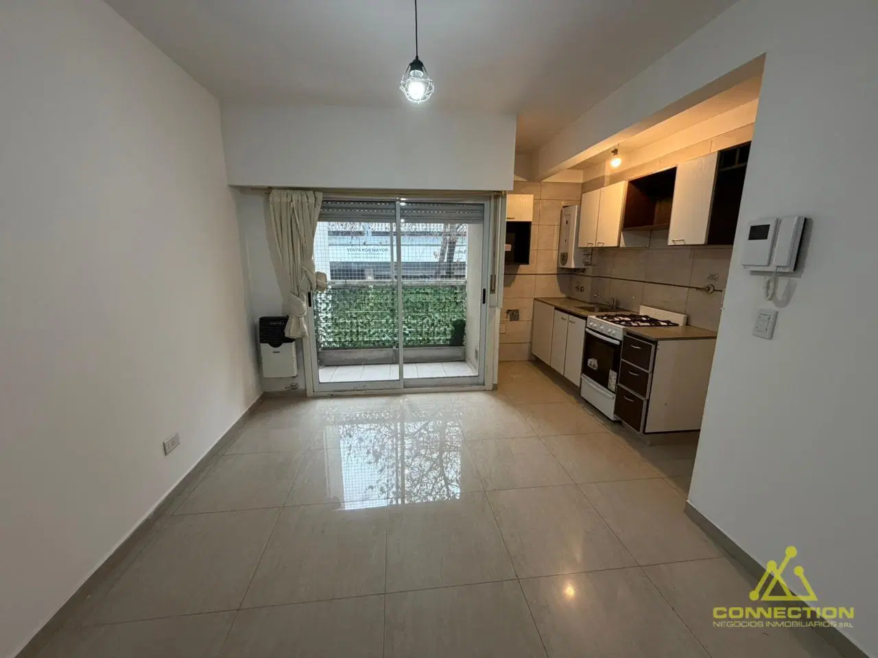 DEPARTAMENTO 1 AMBIENTE EN ALQUILER – CON BALCON Y PLACARD EMPOTRADO - VILLA GRAL. MITRE 8