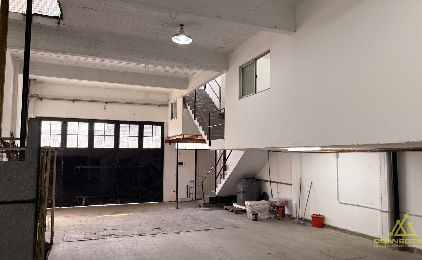 Foto de Venta o Alquiler Galpón en Villa Lynch, imagen 2